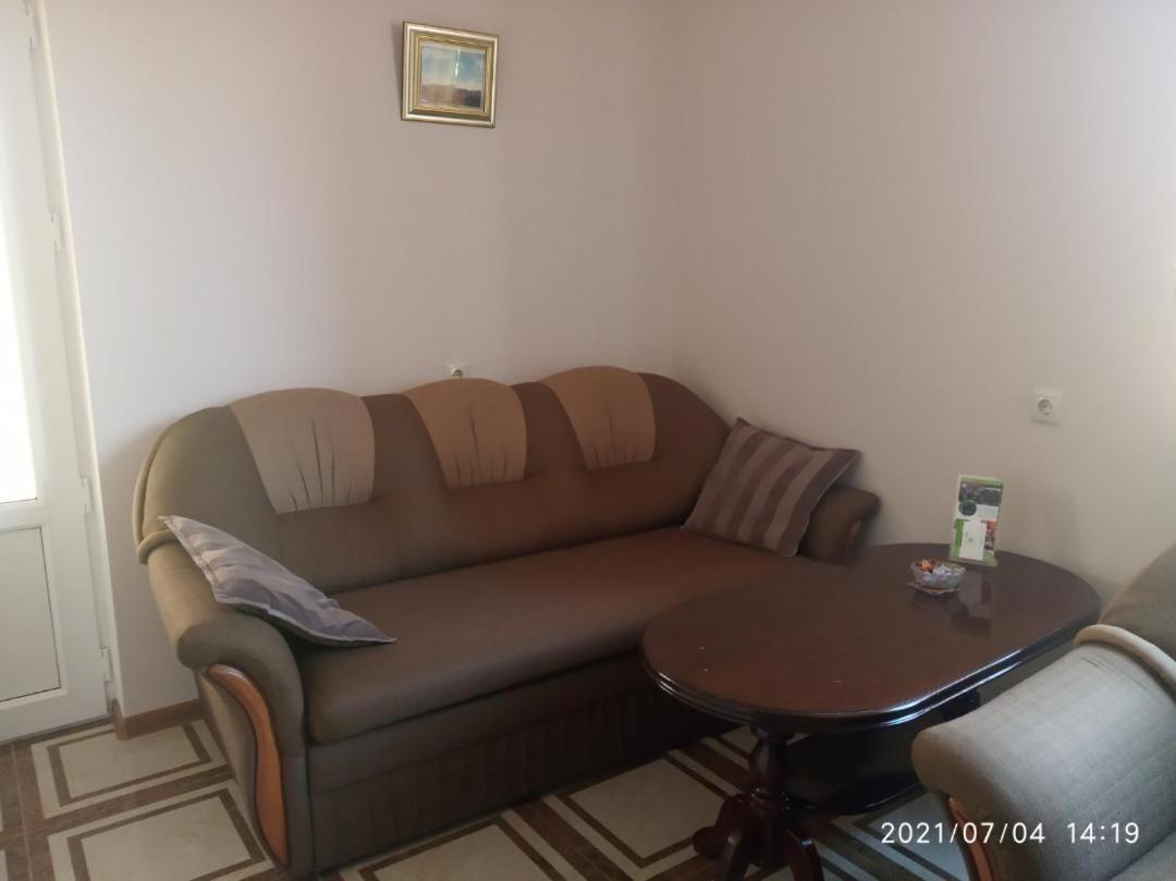 Guest House Hasmik Yeghegnadzor Exterior foto